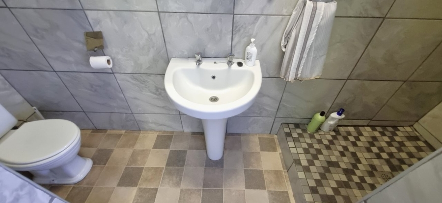 5 Bedroom Property for Sale in Brits North West